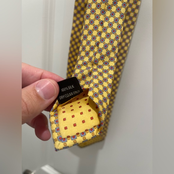 Dunhill Silk Tie Made in Italy Geometric Diamond Pattern Gold Yellow Blue Red - Picture 10 of 14